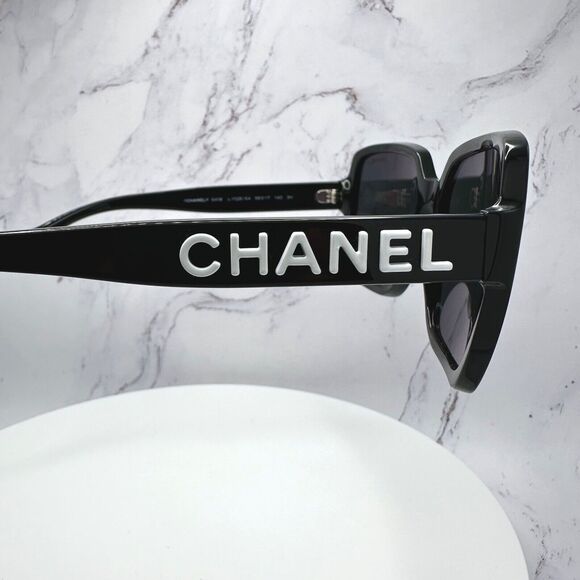 New CHANEL Sunglasses - Picture 16 of 16